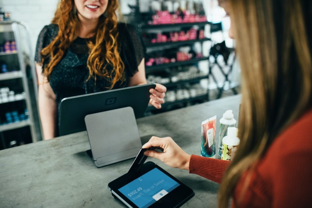 Using a Smartwatch for Contactless Payments